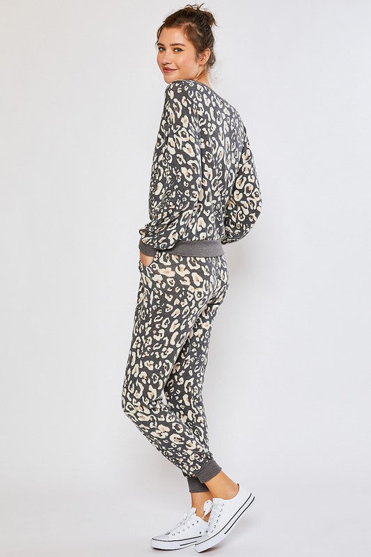 ANIMAL PRINT JOGGER PANTS