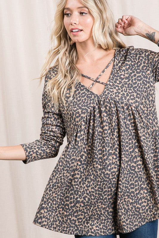 LONG SLEEVE CRISSCROSS DETAIL RELAX FIT LEOPARD TOP