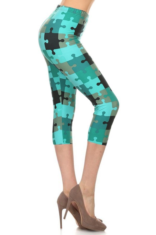 Green Puzzle Print One Size Capri