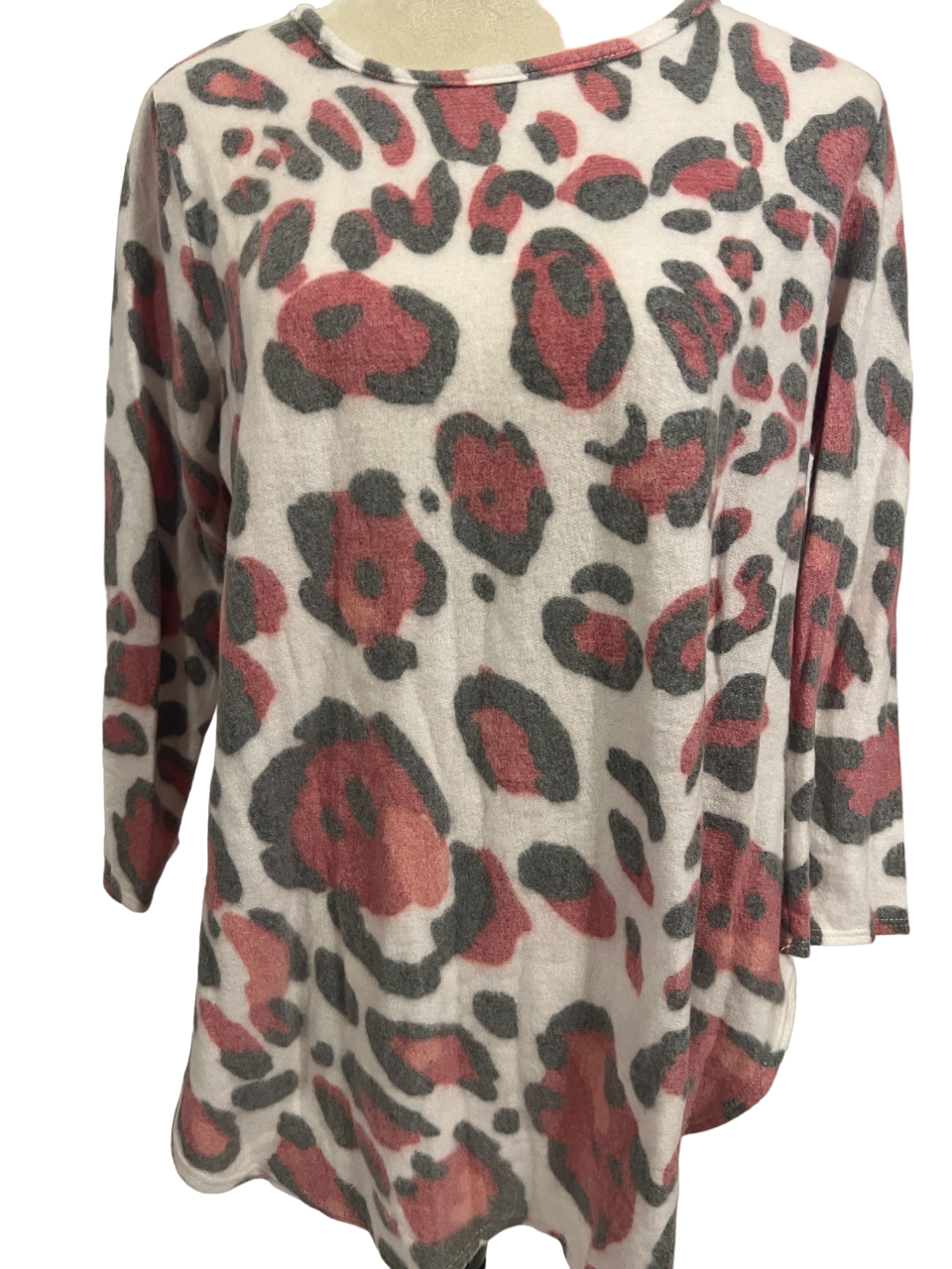 PINK LEOPARD LEOPARD PRINT LONG SLEEVE TOP