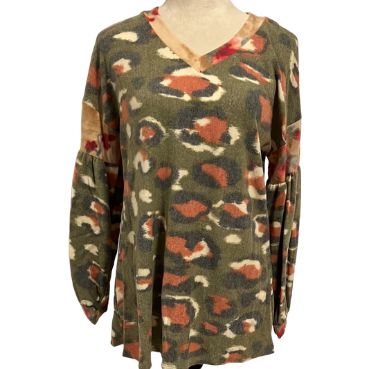 CHEETAH LONG SLEEVE V NECK TOP