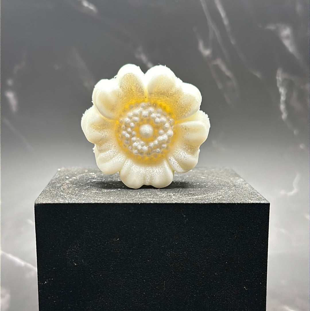 Custom Scented Wax Melts - Flower - You Choose Scent/Color