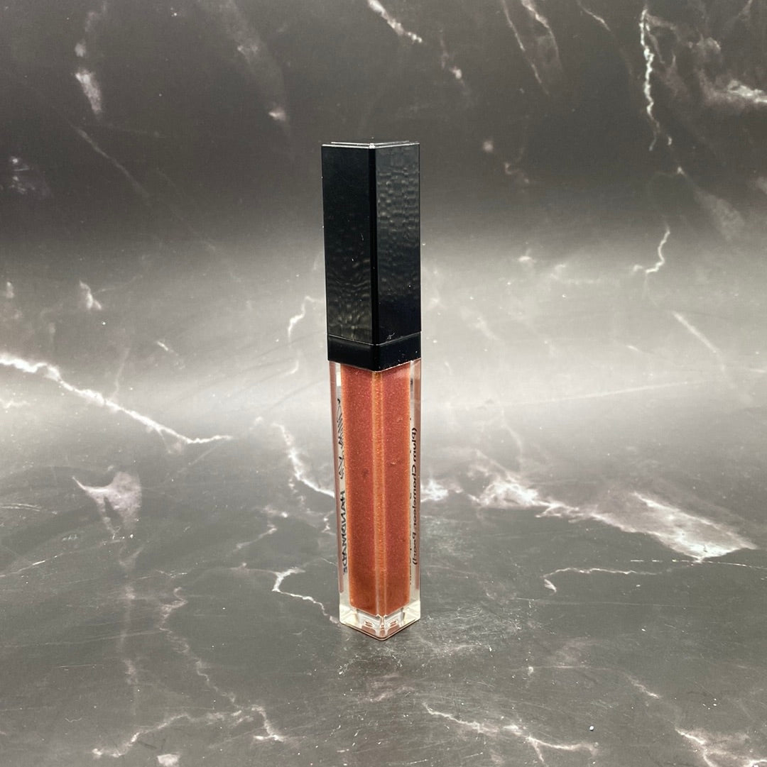 Plum Chameleon Pearl Super Hydrating Tinted Lip Gloss