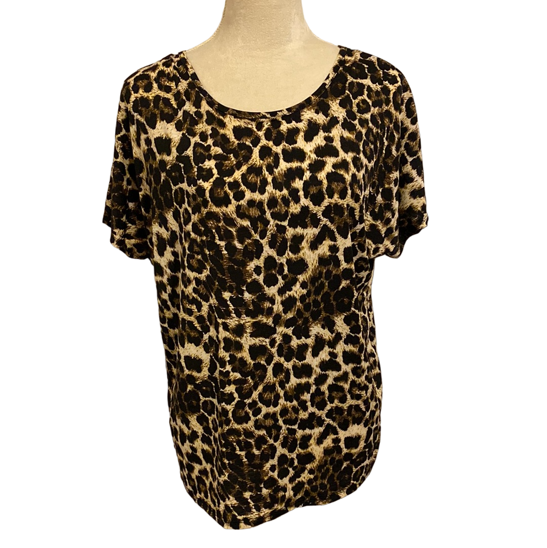 SHORT SLEEVE ANIMAL PRINT TOP WITH TWIST OPEN BACK DETAIL