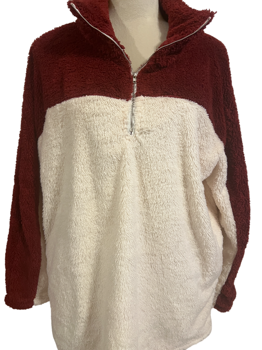 BURGUNDY PULL OVER WITH ZIPPER