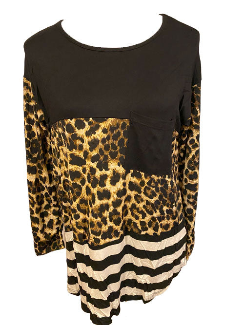 LONG SLEEVE ROUND NECK BLACK LEOPARD TOP WITH POCKET AND LACE DETAIL ON BACK