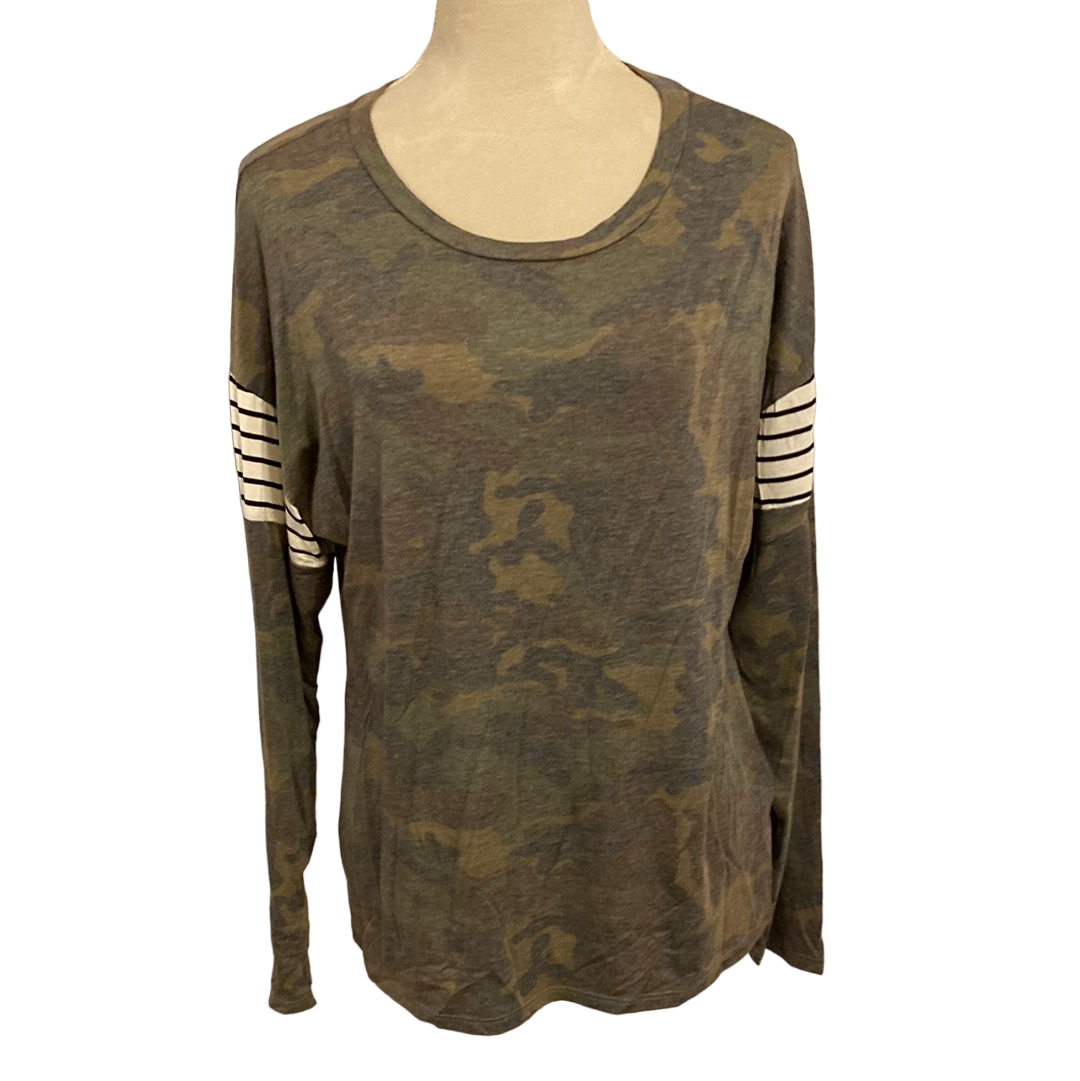 LONG SLEEVE SOLID AND CAMO/STRIPE PRINT TOP