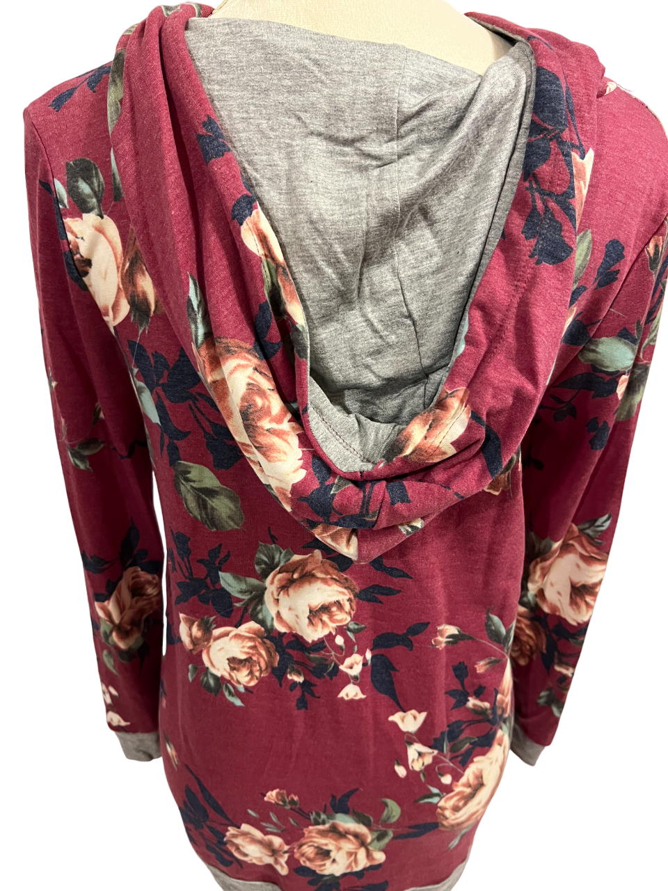 BURGUNDY FLORAL TOP WITH GREY HOOD