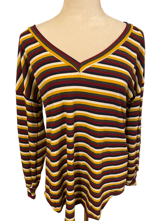 LONG SLEEVE V NECK STRIPE TOP