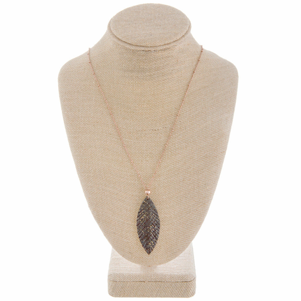 BLACK FEATHER PENDANT NECKLACE