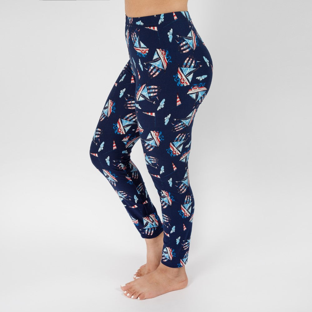 Sailboat Printed One Size Leggings