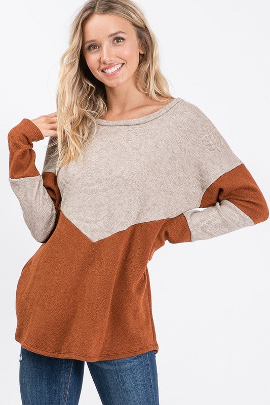 TWO TONE COLOR BLOCK TOP