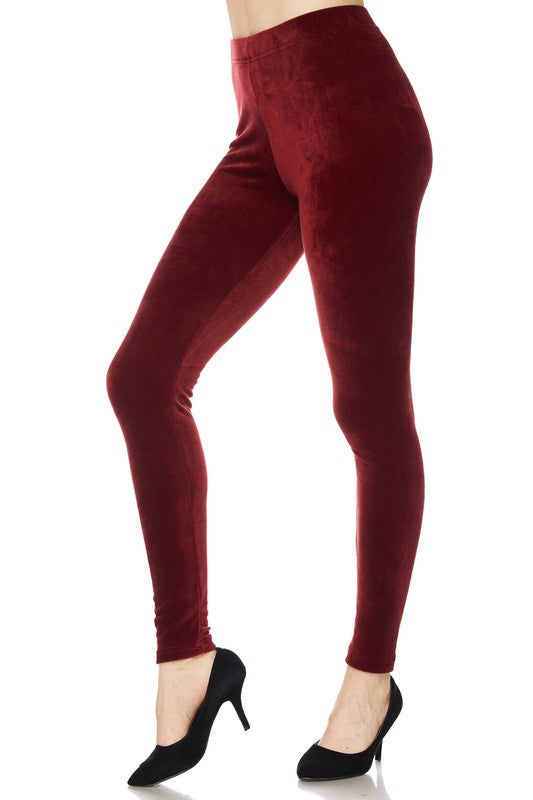 Super soft velvet bottoms feature a high elastic waistband