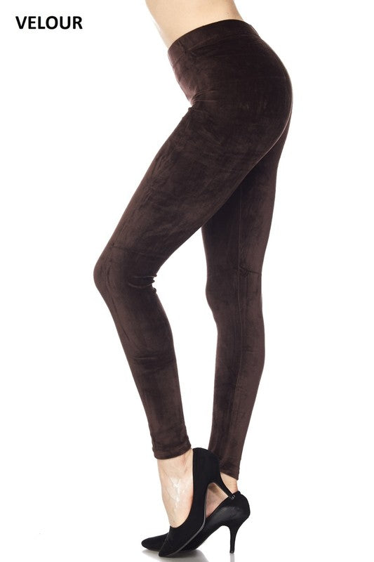 Super soft velvet bottoms feature a high elastic waistband