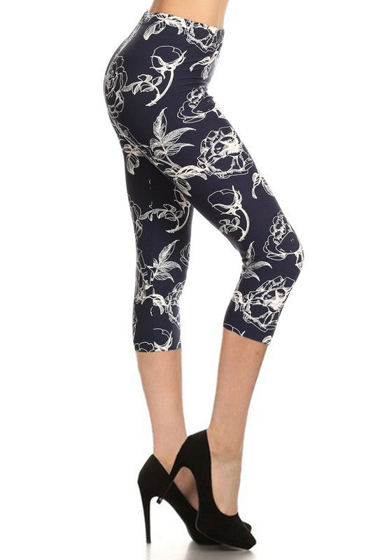 Navy Blue/White Floral Print One Size Capri