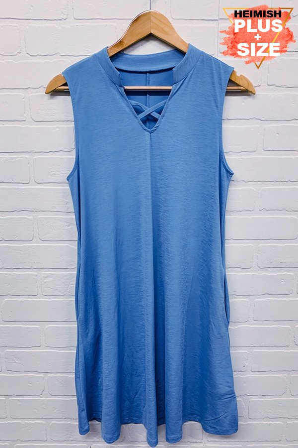 SLEEVELESS SOLID COLLAR DRESS WITH CRISSCROSS AND POCKET