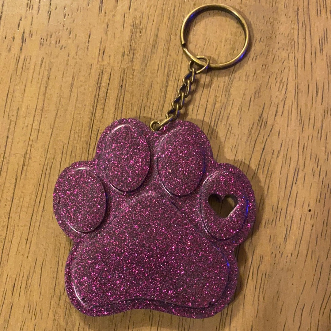 PAW KEYCHAIN