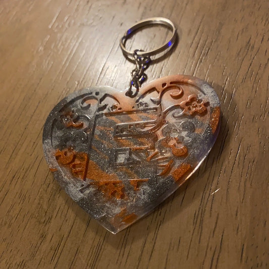 E HEART KEYCHAIN