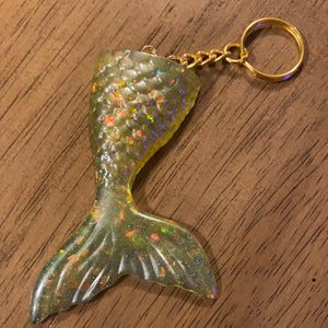 SMALL MERMAID TAIL KEYCHAIN