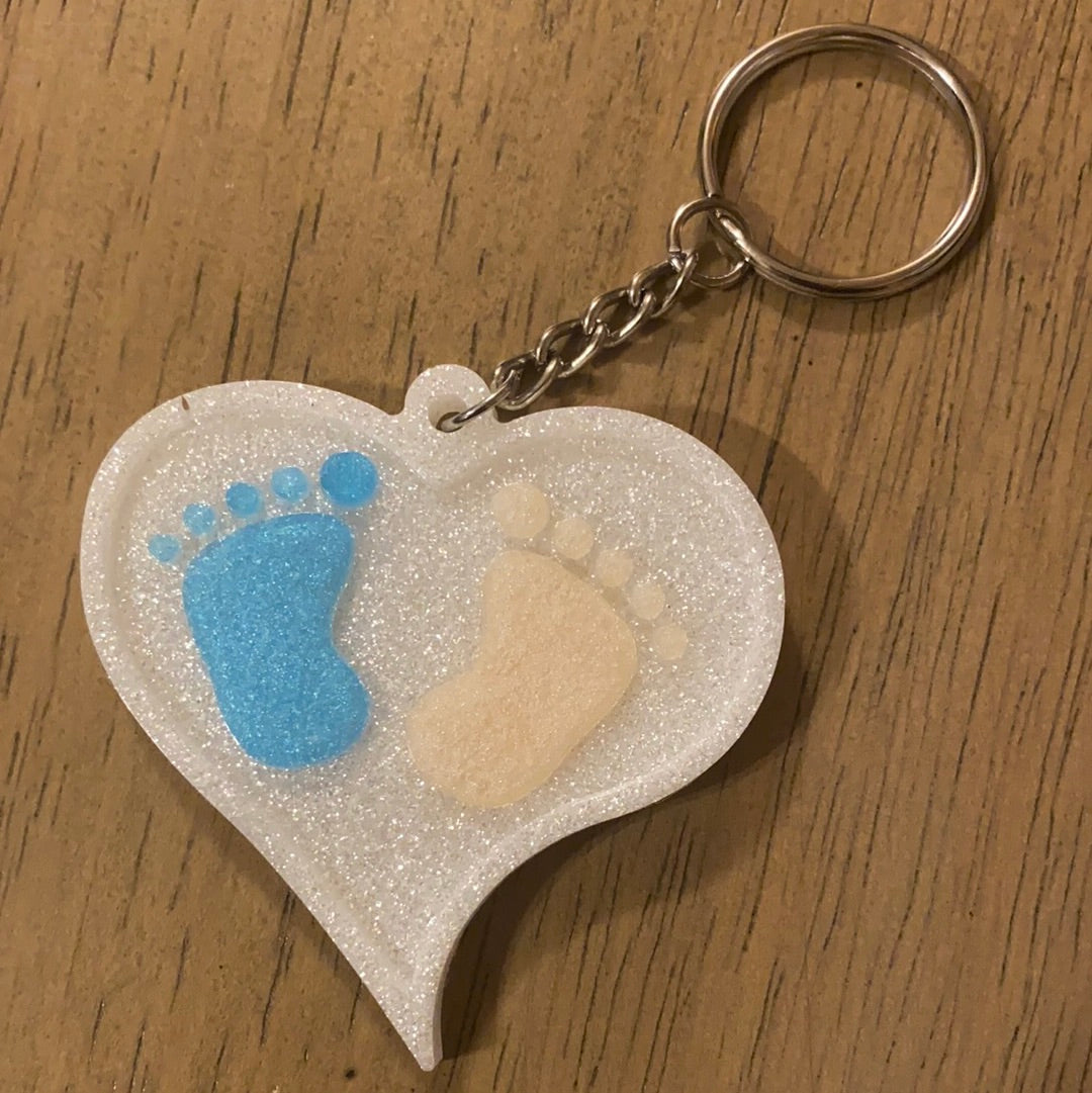 BABY FEET HEART KEYCHAIN