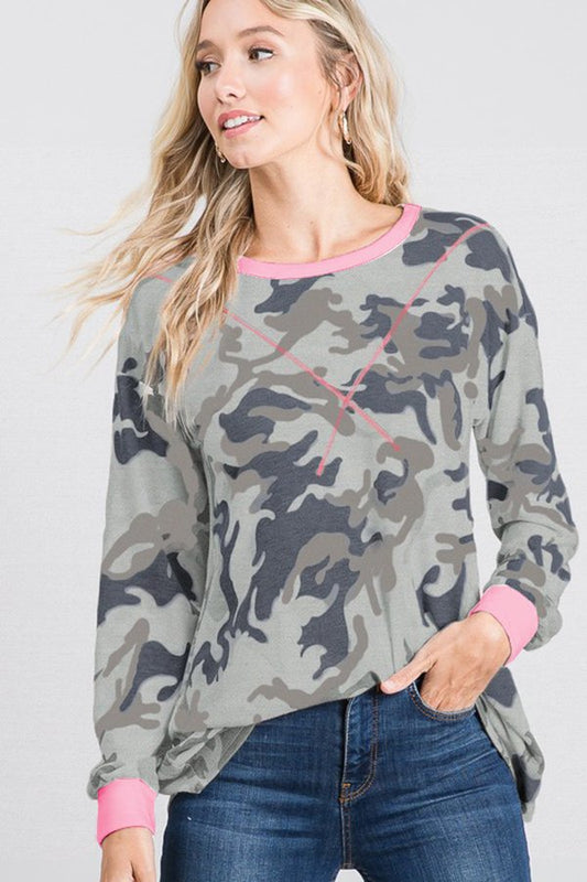 LONG SLEEVE ROUND NECK CAMO PRINT AND SOLID CONTRAST TOP